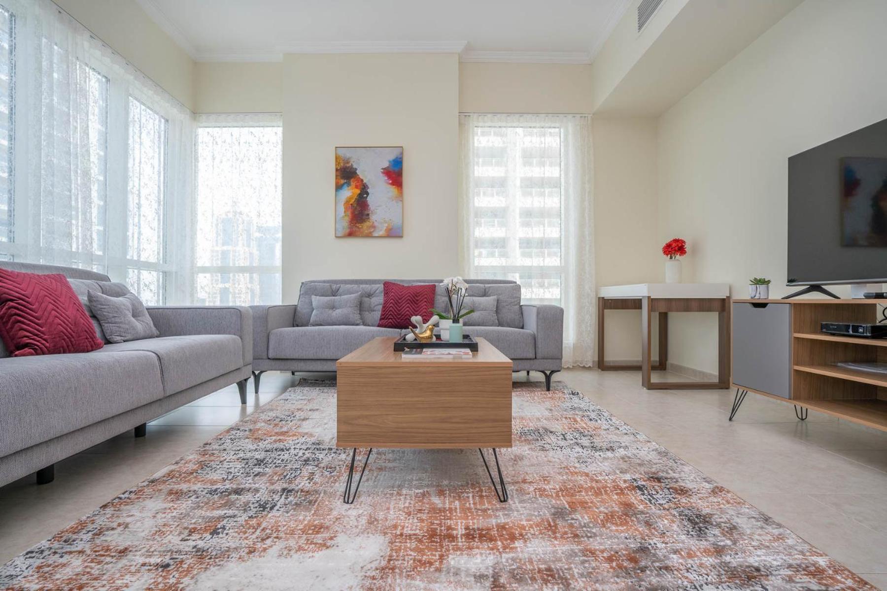 Spacious Living 1 Bedroom Marina * Dubai
