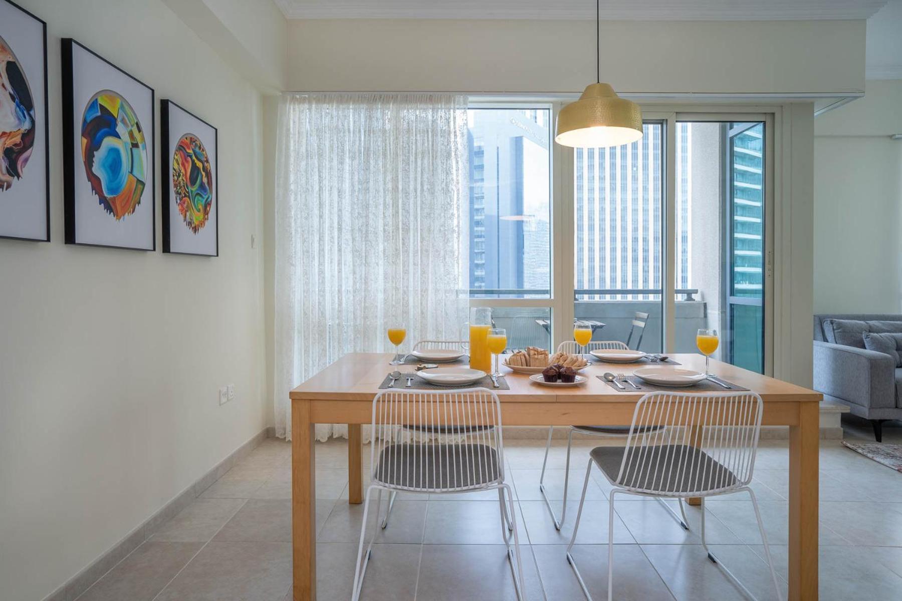 Apartment Spacious Living 1 Bedroom Marina Dubai